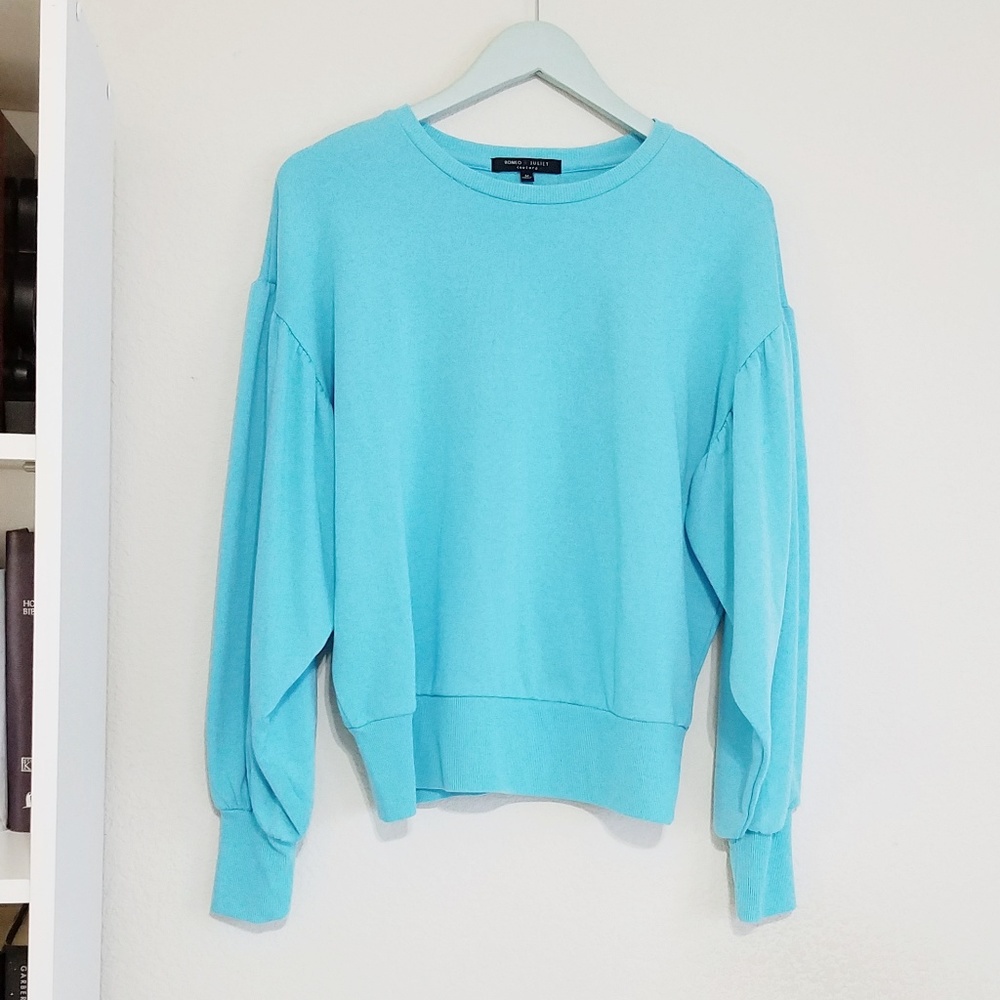 Romeo & Juliet Neon Sky Blue Puff Sleeve Sweater